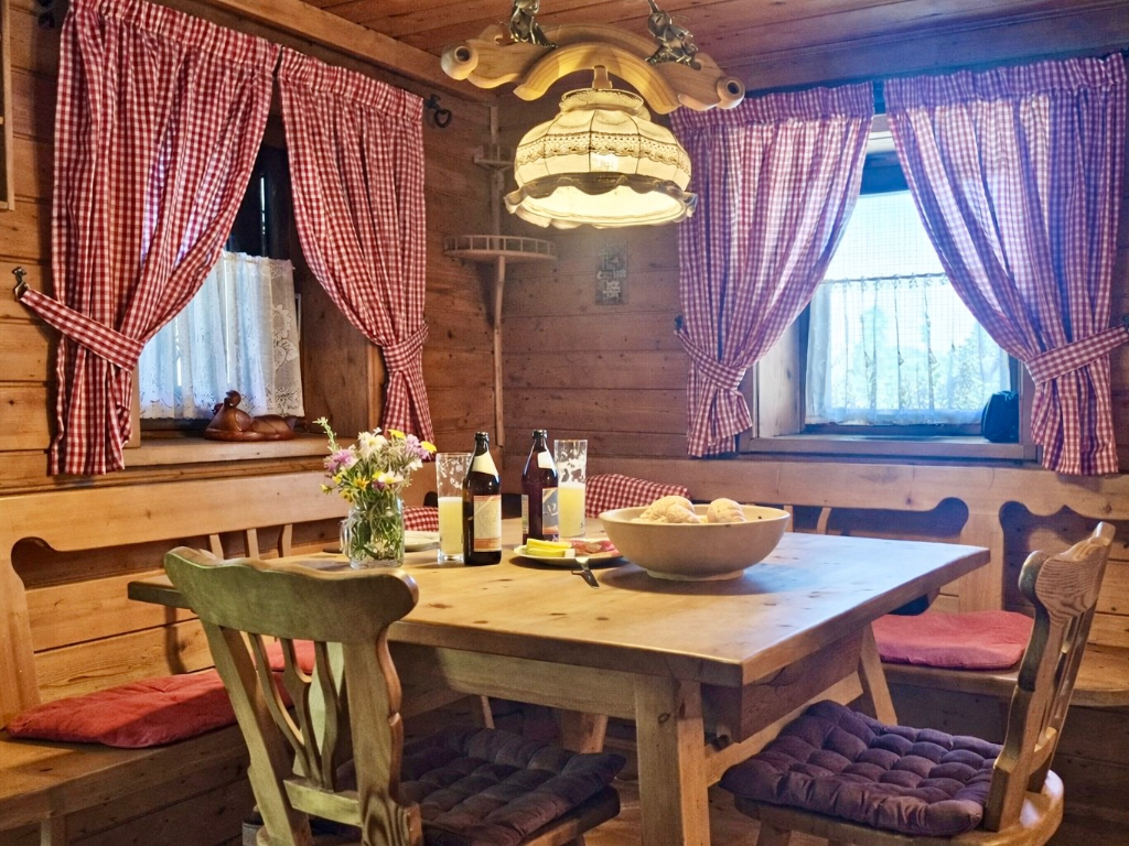 Aschah�tte Brandenberg ... ein warmes Willkommen